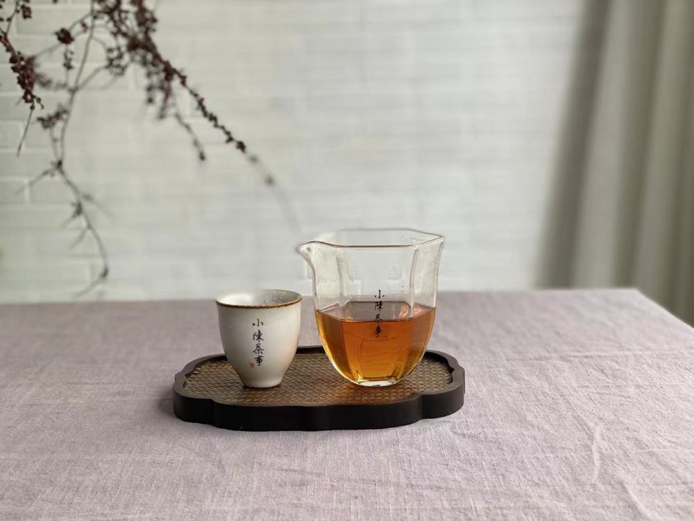 盖碗,玻璃杯,大茶壶,五一在家泡茶用什么茶具呢?一次性告诉你