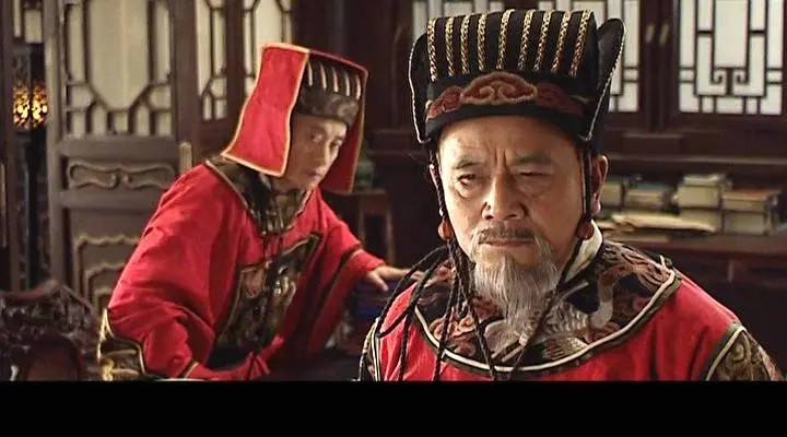 被捧上神坛的《大明王朝1566》到底说了什么,看完这个