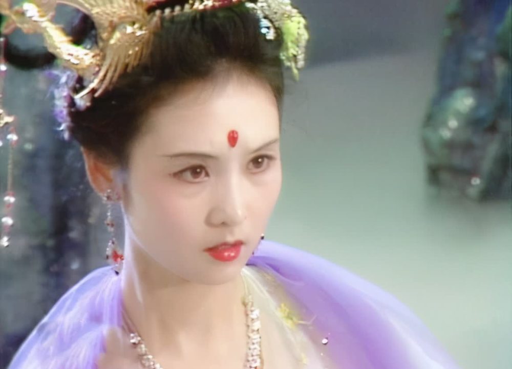 她是86版《西游记》的嫦娥,息影后经商身家过亿,捐百所希望小学
