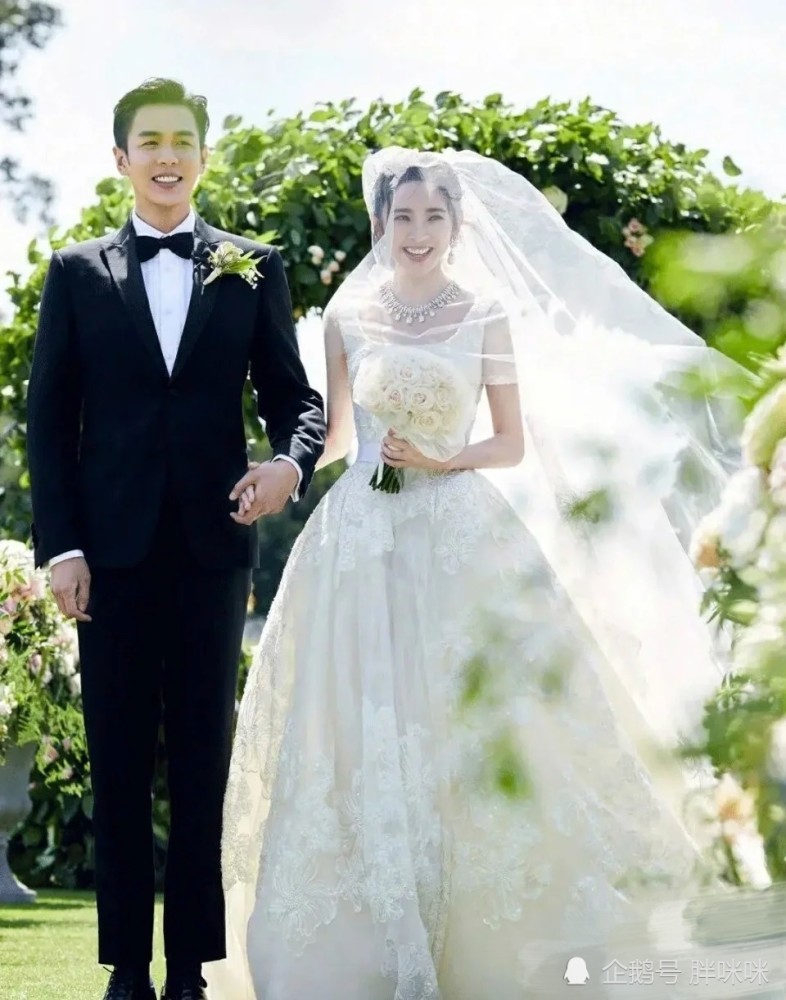 18位女明星婚纱照有没有惊艳到你呢你最喜欢谁的婚纱照呢