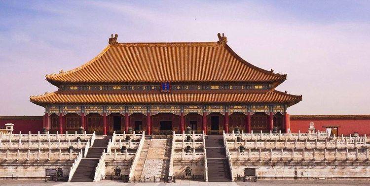 清亡后太和殿上的龙椅不知去向建国后在一个旧仓库被发现