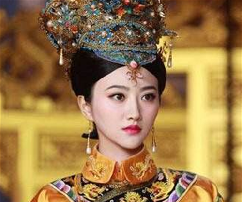 让两个皇帝倾心的孝庄究竟长啥样?样貌复原后,像极现代一女明星