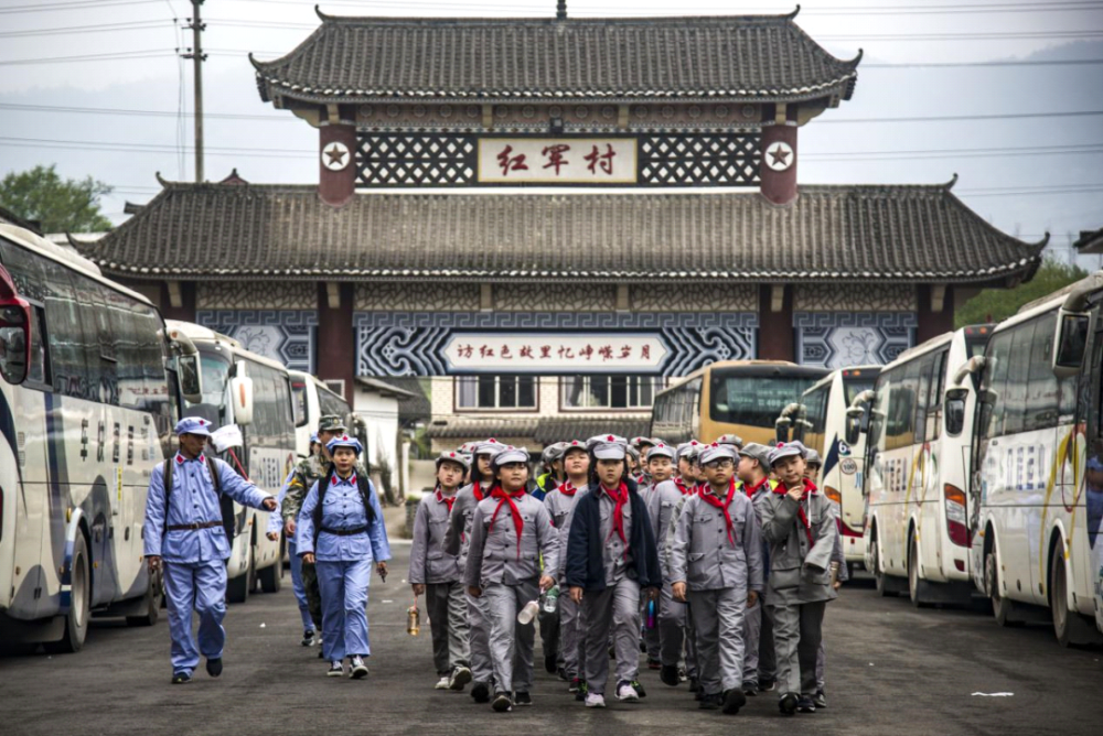 "五一"假期,天全红色旅游受追捧