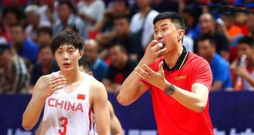 国家队大名单预测:后卫线或8选4,赵继伟无悬念,fmvp恐
