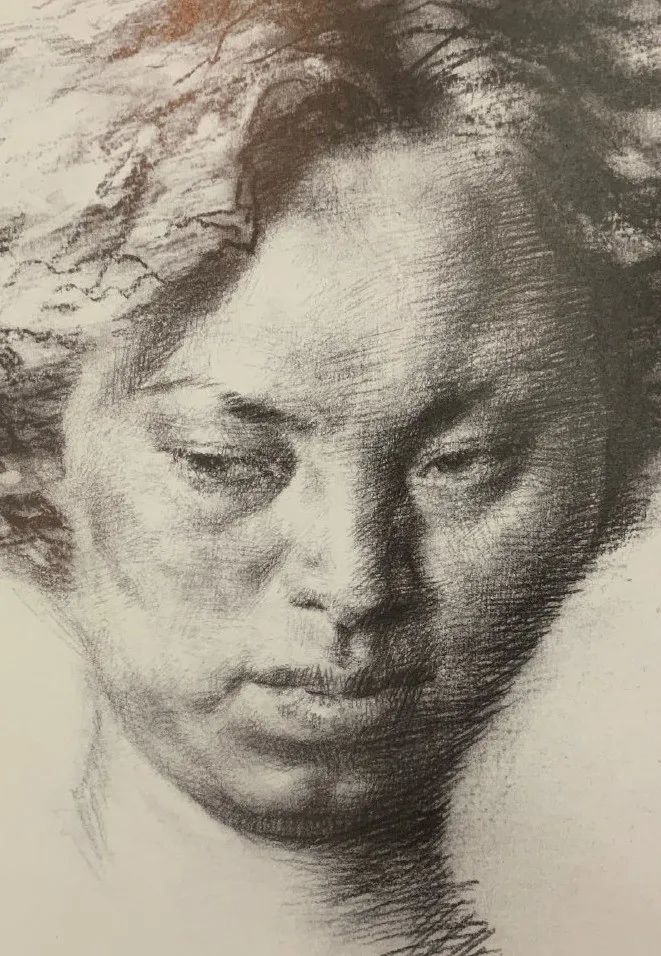 广美油画系副教授谢楚余素描作品