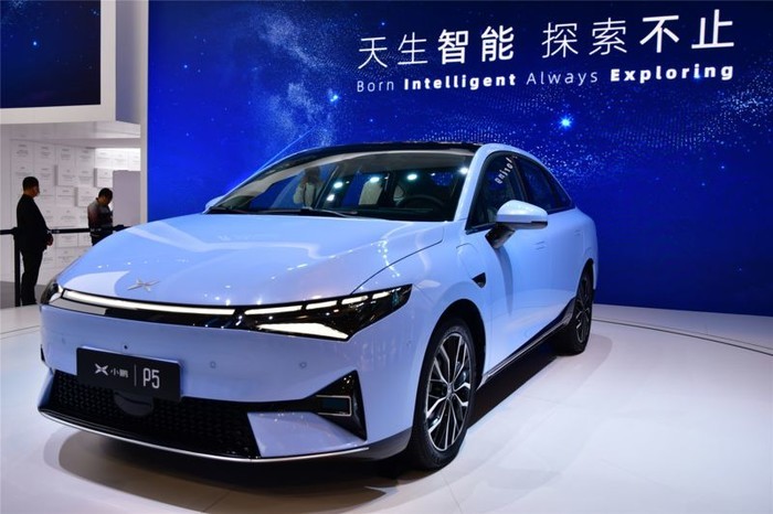 按照计划,理想汽车将于2022年推出一款全尺寸增程式智能suv,并率先