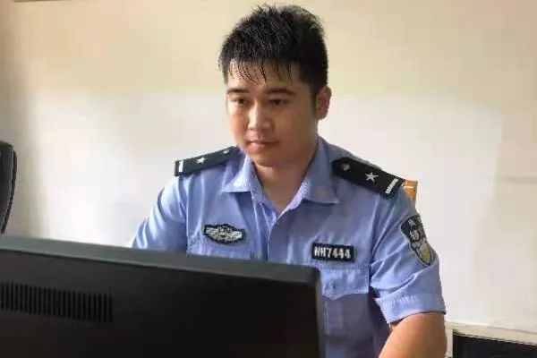 大沥派出所刑警中队民警姚钧荣