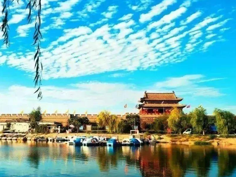 南阳城区经济总量_南阳经济贸易学校图片(3)