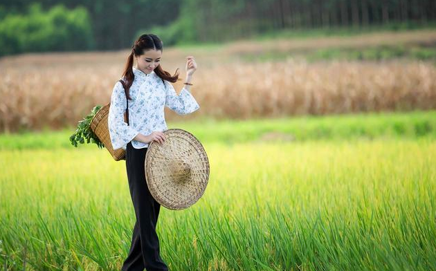 故事:农村人买回一傻女人做儿媳妇,没想到一家子从此暴富