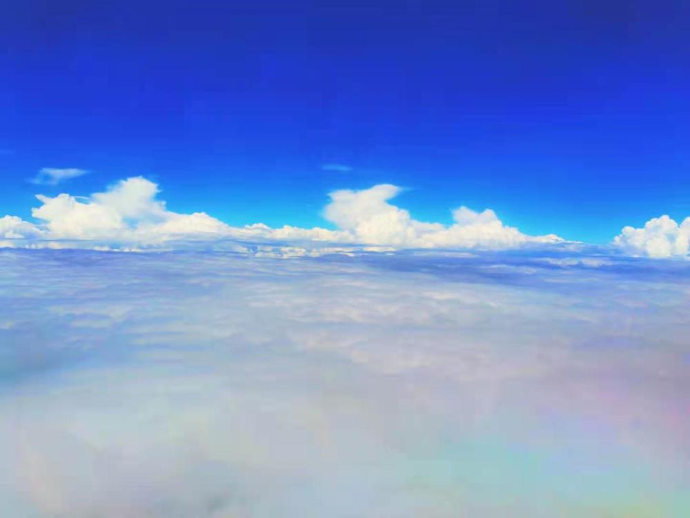 云朵背景图|