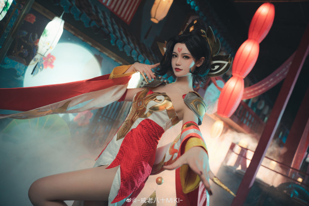 cosplay王者武则天,王者荣耀伽罗cos 王者荣耀cos:武则天