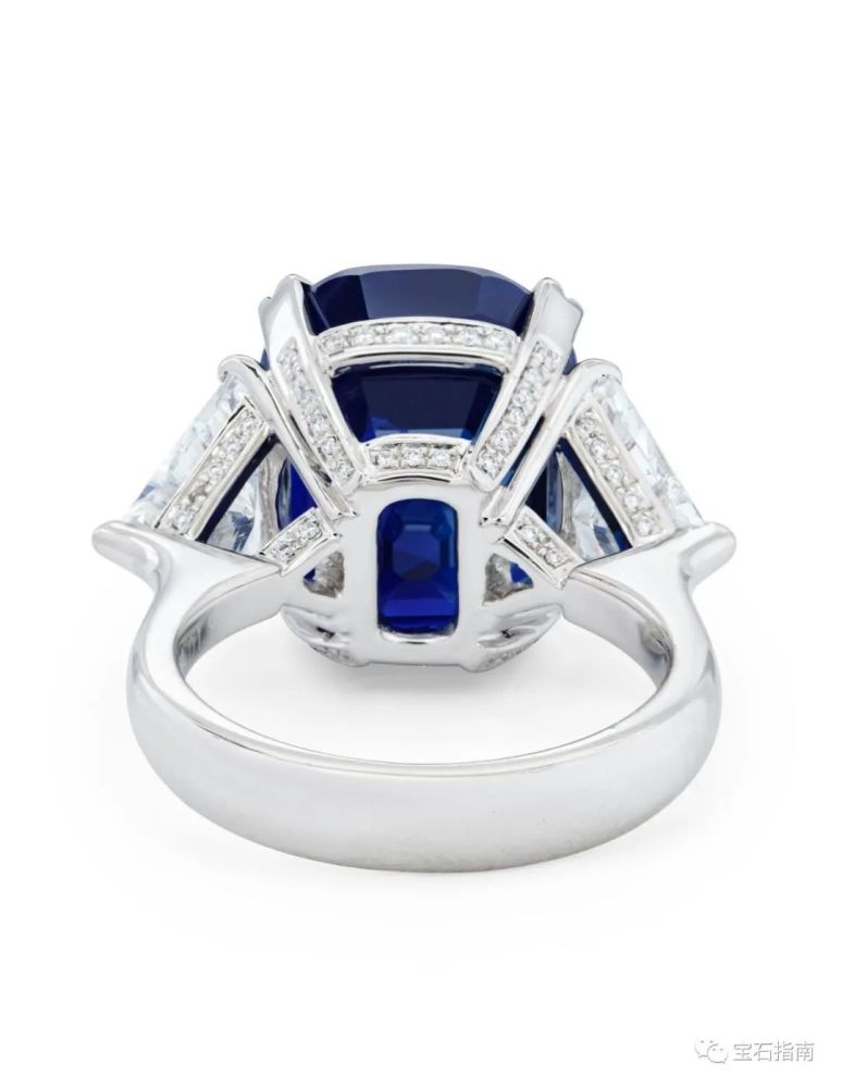 日内瓦佳士得将举行瑰丽珠宝拍卖逾百克拉钻石古董皇室蓝宝石首饰吸睛