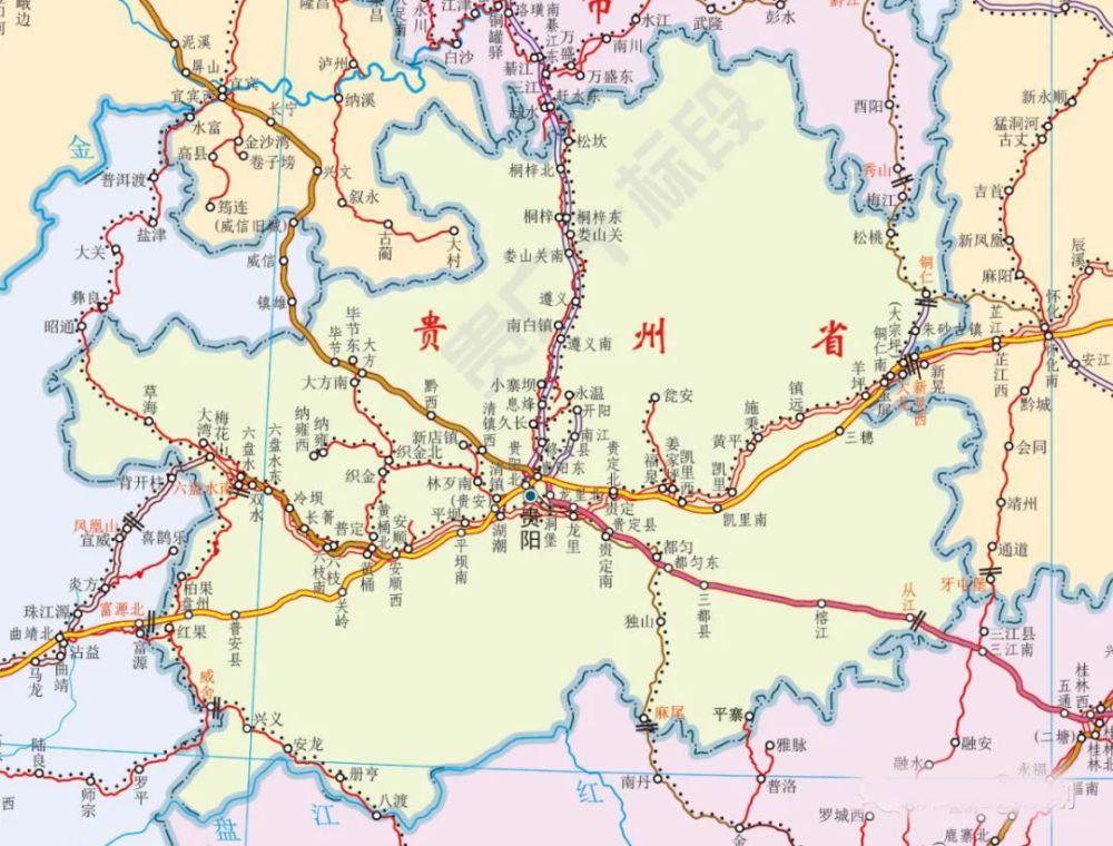 贵州省目前铁路运营总里程近3800公里(其中高铁1400公 )..