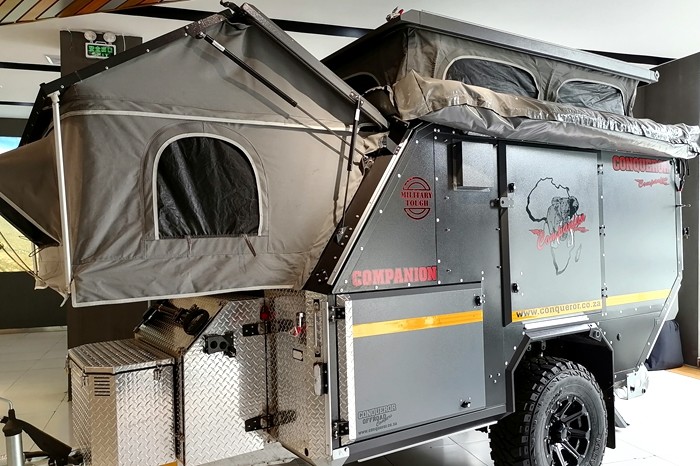 南非越野者拖挂房车为什么会被称为全能型的拖挂房车呢?