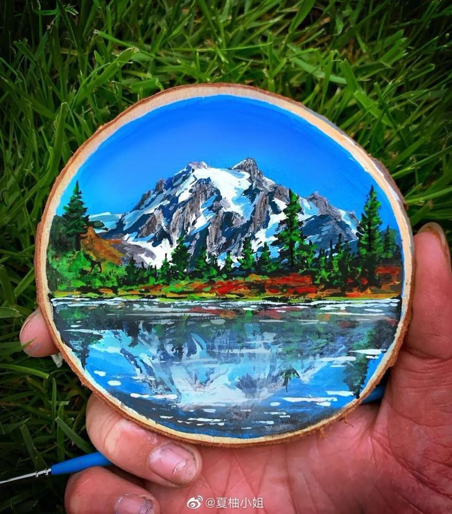 绚丽古朴的木片画