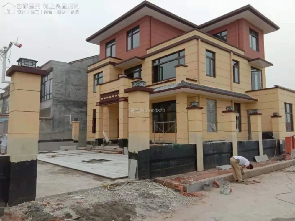 实拍丨江苏农村三层新中式别墅,主体加外墙装修75万,你觉得怎样?