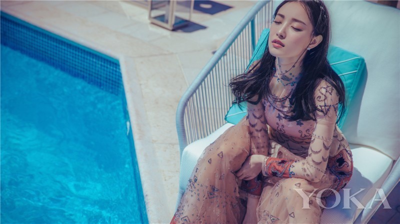 倪妮精美壁纸!福利啊!