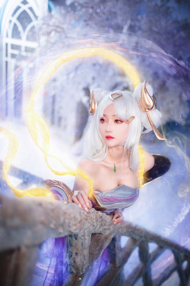 王者荣耀小姐姐cosplay嫦娥,清纯可爱