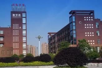 『每日荐校』湖南交通职业技术学院—国家"双高计划"高水平专业群建设