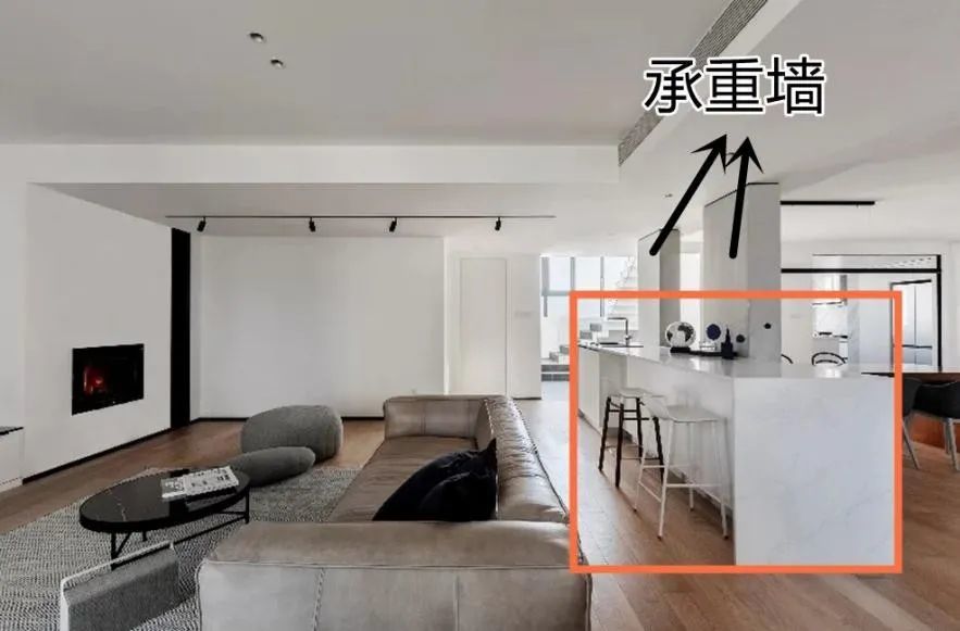 光秃秃的承重柱,经过一点小设计就能装饰空间!大家赶紧来学几招