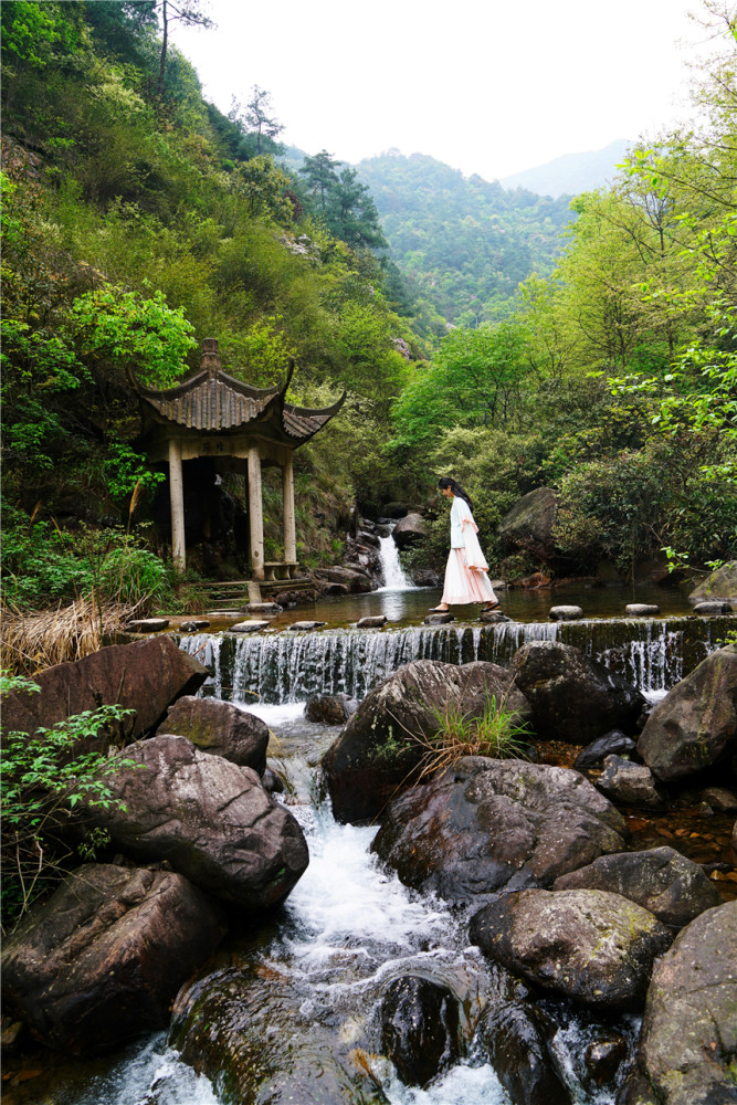 杭州桐庐有个幽静的景点有江南第一名山的美誉游客却很少知道