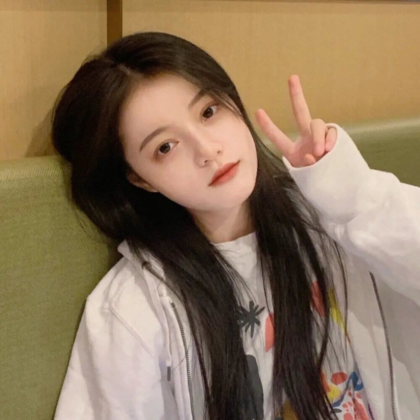 超级无敌巨巨巨招桃花的女生头像