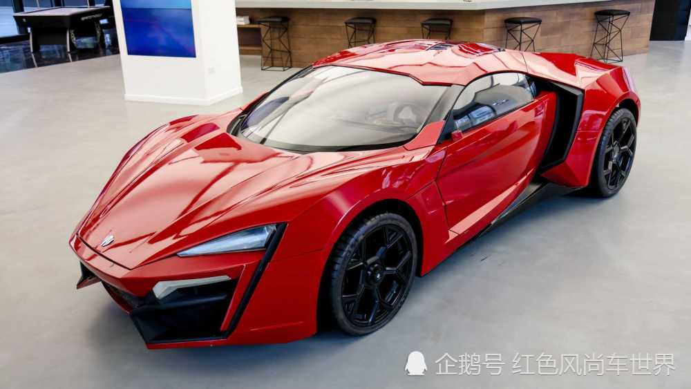 当年lykan hypersport 超级跑车推出时,成为当时全球第三贵的量产车