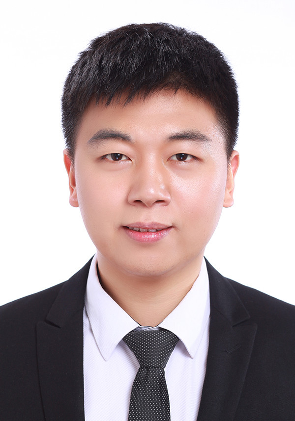 拥有工学博士学位,曾被引进聘任"科技副县长"的福建省宁德市柘荣县委