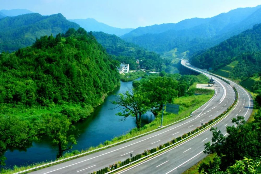 【沿着高速看中国】景婺黄(常)高速美景,这些绝美画面张张都能做壁纸!