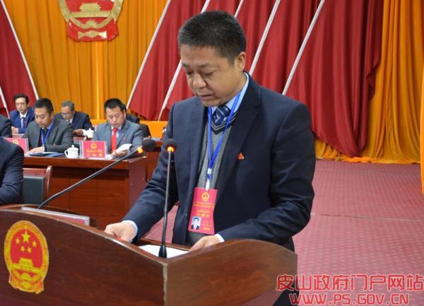 新疆拟推荐6人为全国优秀县委书记包括一名清华毕业的85后