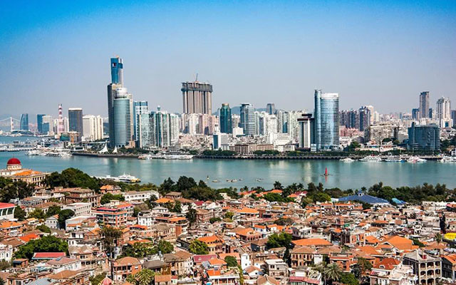 2021年各省份经济总量_中国各省份地图(2)