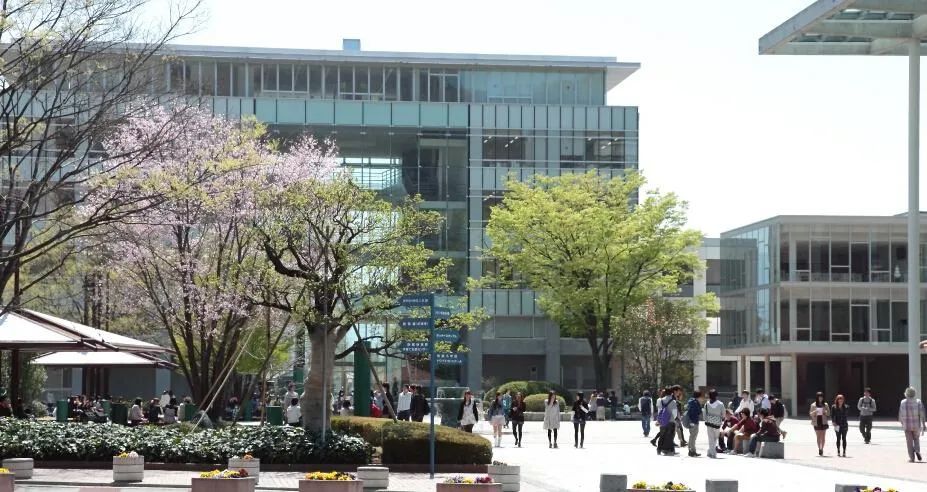 gakuin university),简称"ygu",创立于1946年,坐落于日本山梨县甲府市