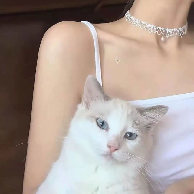 又纯又欲的女生头像,爱了爱了