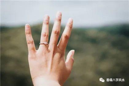 假断掌女人的命运好吗 真假断掌的区别