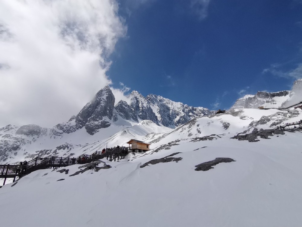云南旅游|令人向往的玉龙雪山