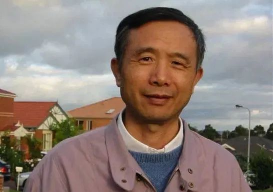 杨小凯▌被扭曲的先知令人尴尬的是,哈耶克死后,无