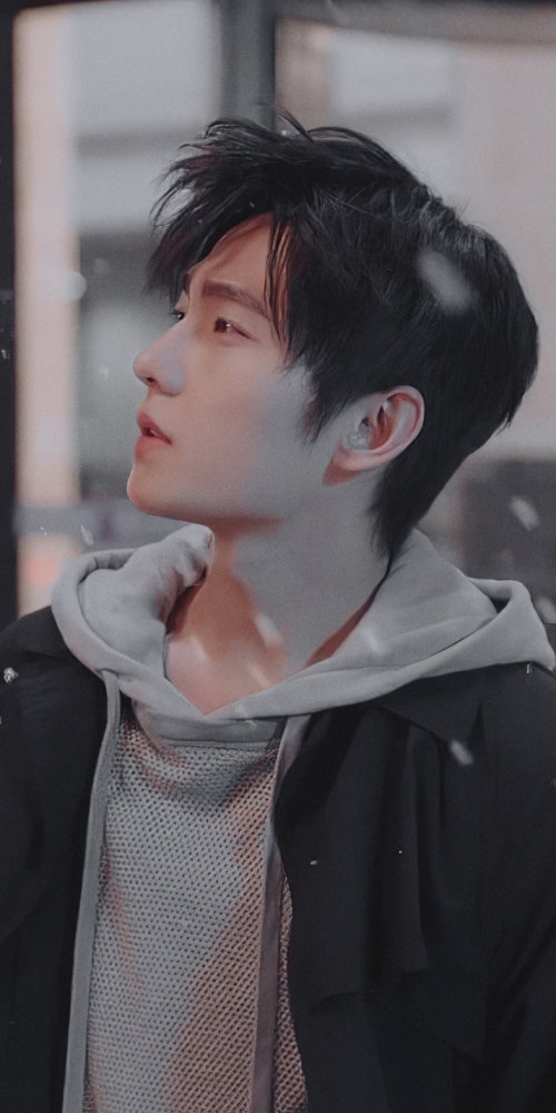 杨洋壁纸|女友视角系列,你的笑容可以治愈所有的不开心