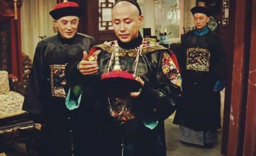 同治帝微服出巡在闹市被无赖围住一张纸条九门提督立刻赶到