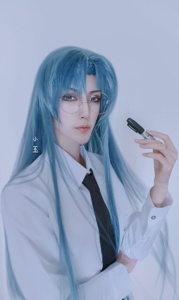 滕瑞雨cos大合集爱情的颜色好温暖双眸里满是星辰