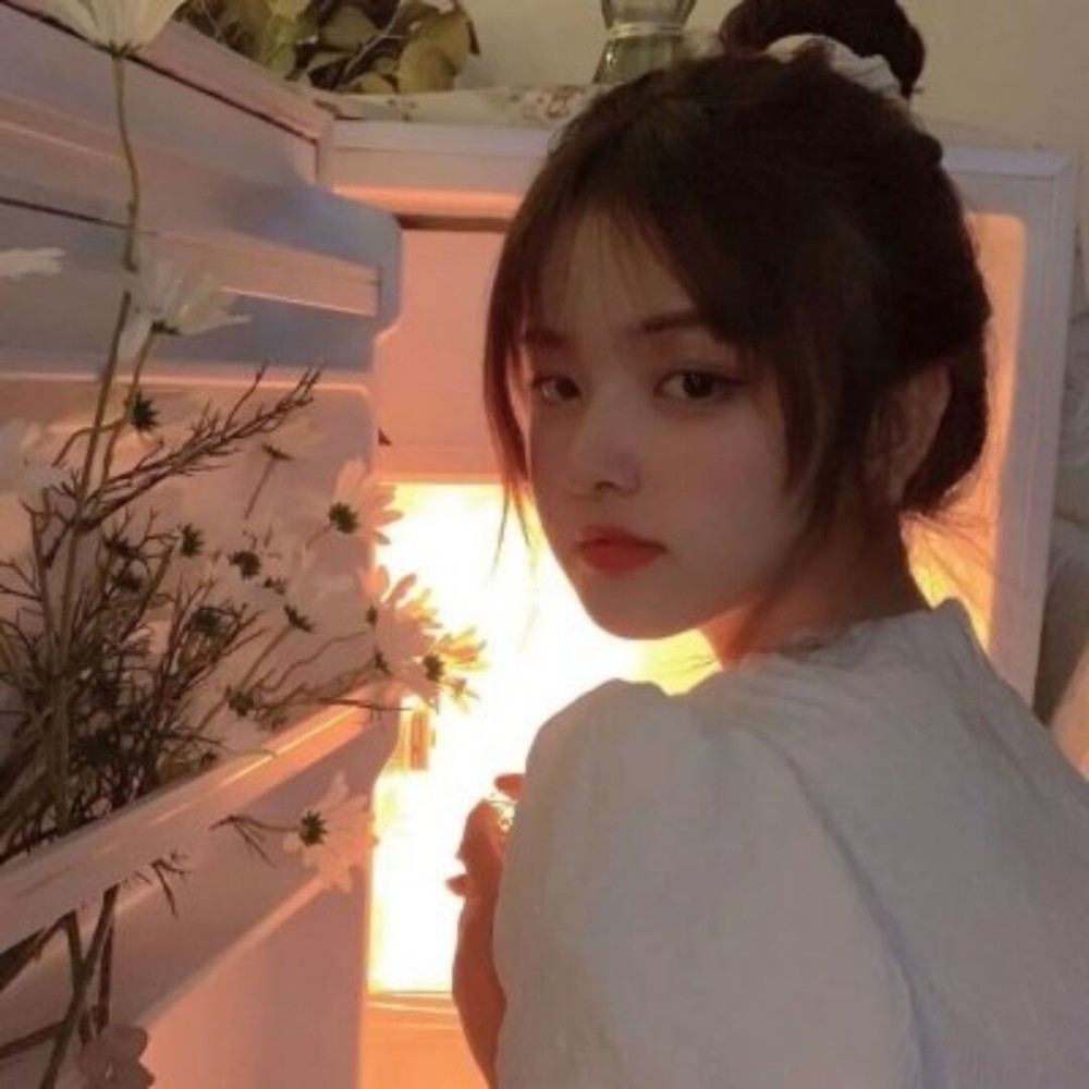 真人女生头像世事轮回因缘际会一切皆有定数