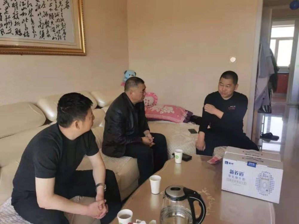 【暖警爱警】慰问患病民警 激励凝聚警心