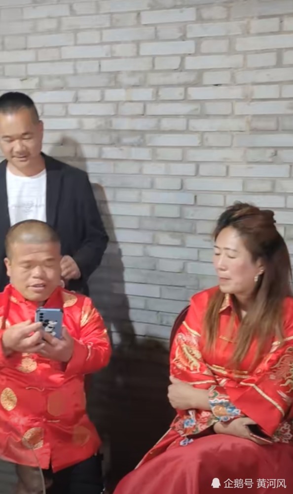 山东张二宝和河南大衣姐结婚,竟然是一场闹剧