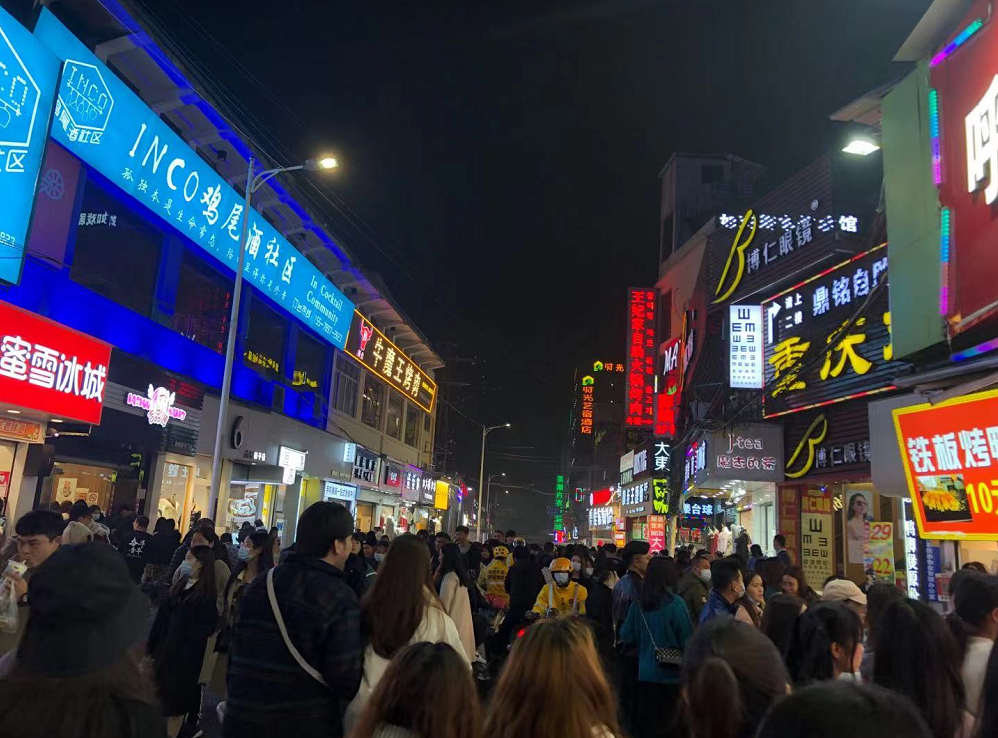 为什么说农院路是吃货的最爱?这些美食告诉你答案!