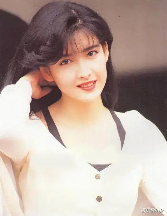 "玉女掌门人"周慧敏的励志人生,和她一生痴爱的那个男人