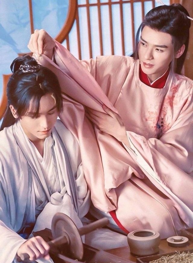 《山河令》周子舒与温客行相处的唯美画面:人生有一