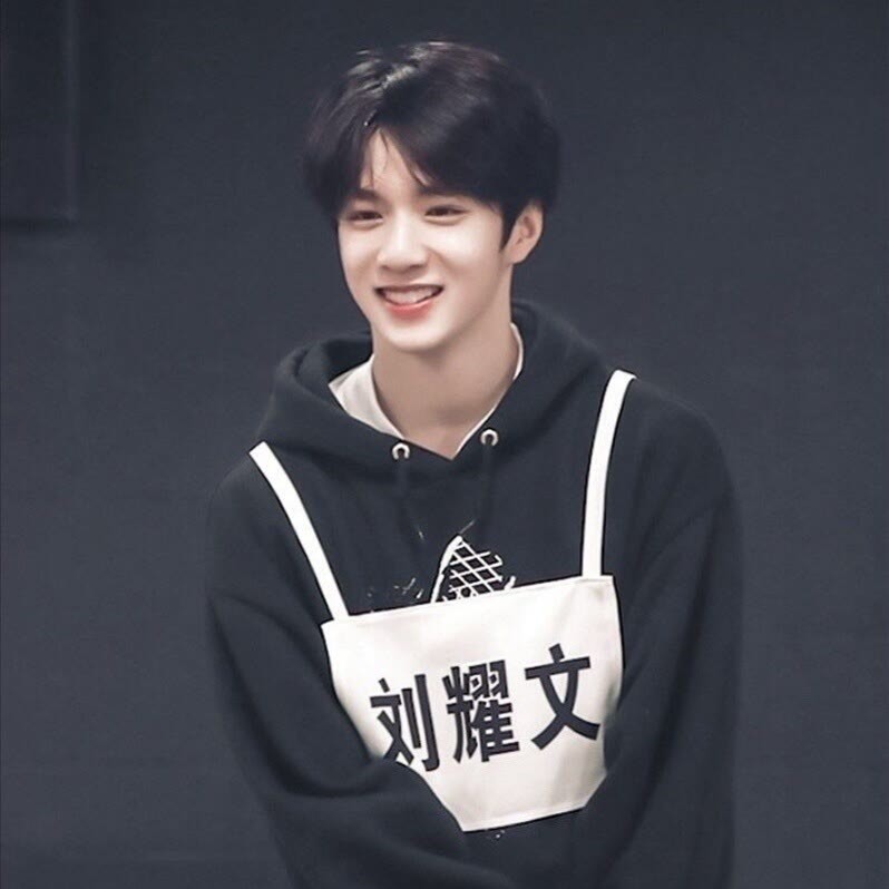 tnt时代少年团丨宝藏男孩刘耀文心动头像