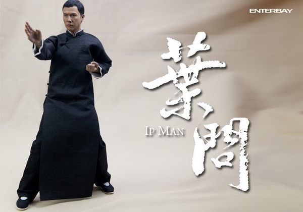 武学宗师叶问曾经对李小龙说过一句玩笑话结果一语成谶