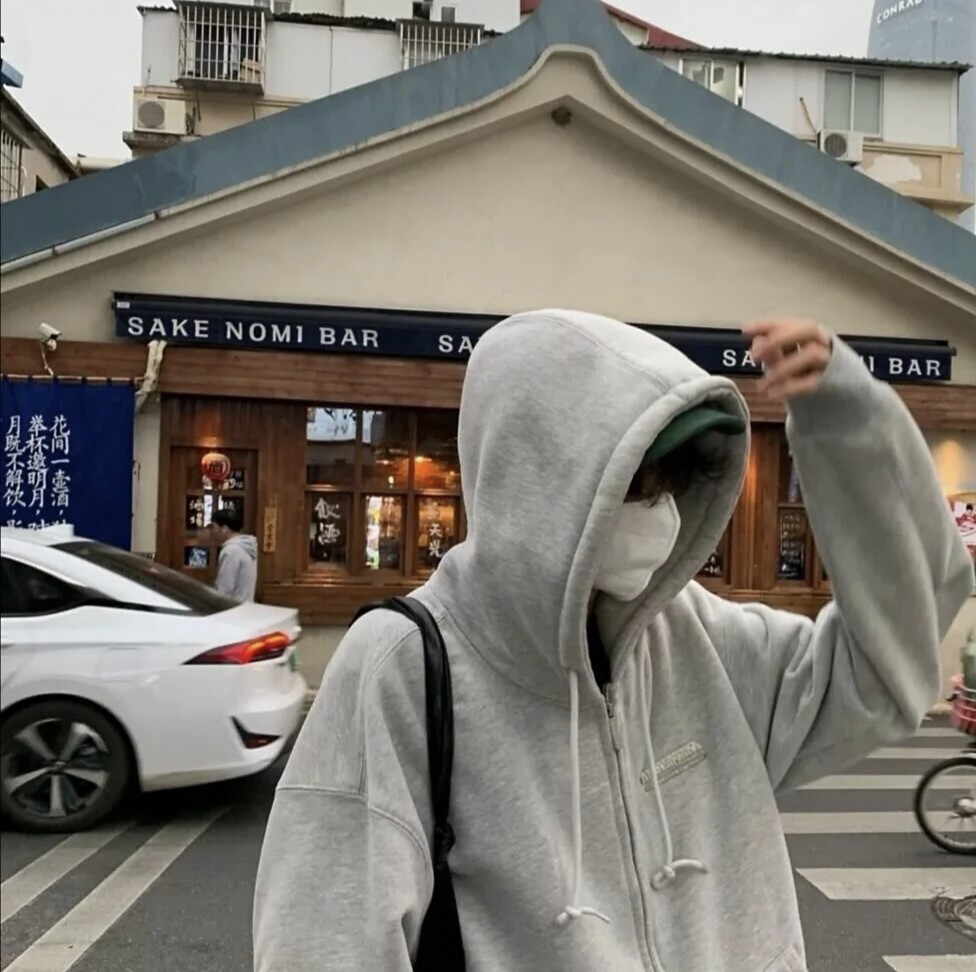 单人酷酷的情侣头像
