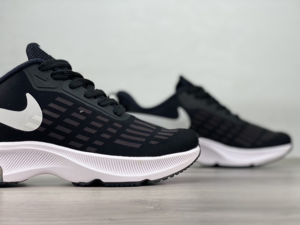 耐克nike zoom structure 38x 登月38代 黑白色