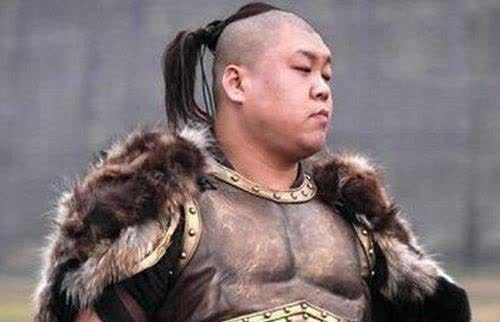 堂堂天下第一的李元霸,三锤砸死宇文成都,为何唯独惧怕罗士信?